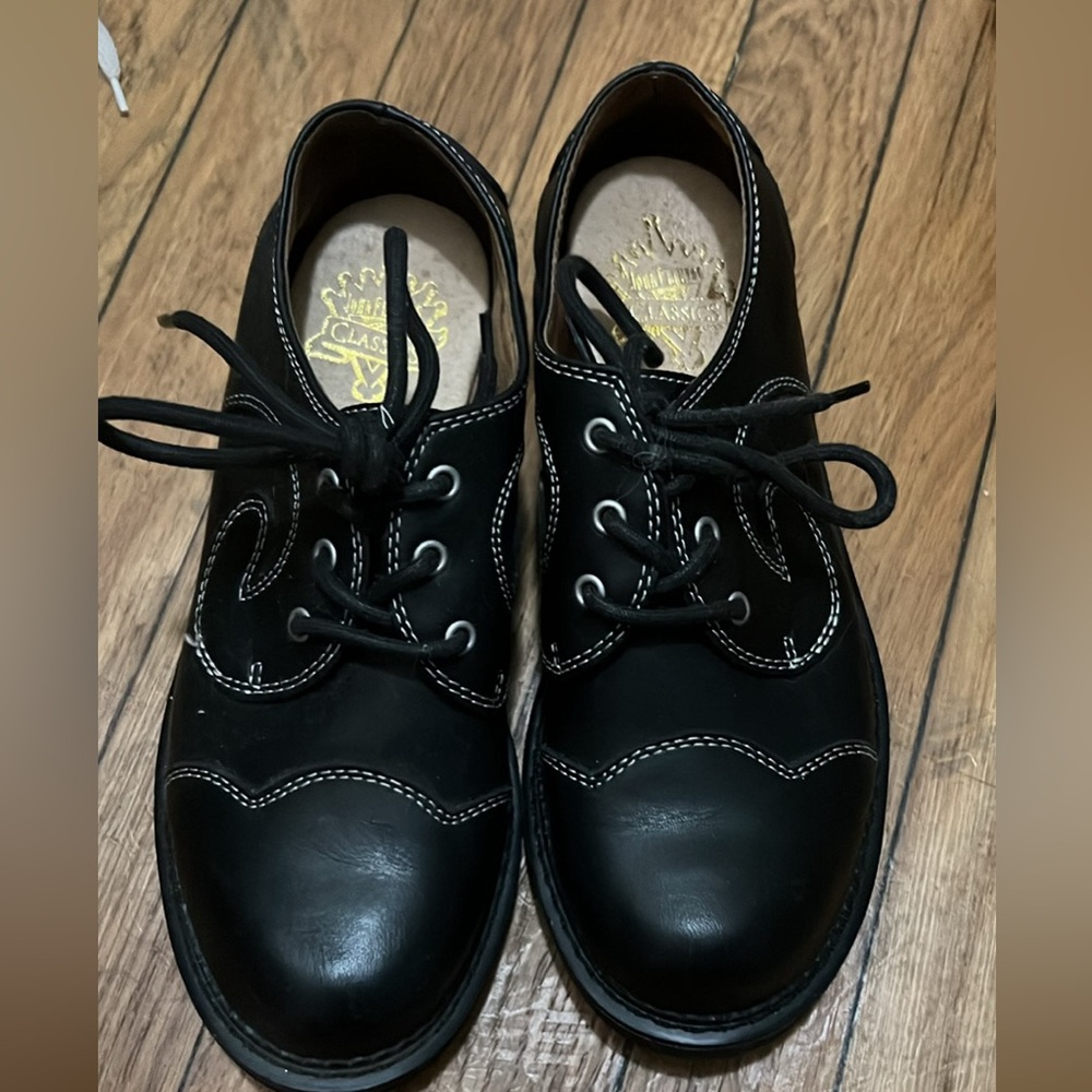 john fluevog deadstock